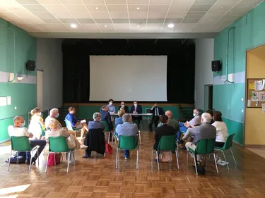 Éoliennes, accès aux soins, mobilités... Les maires du Segréen...